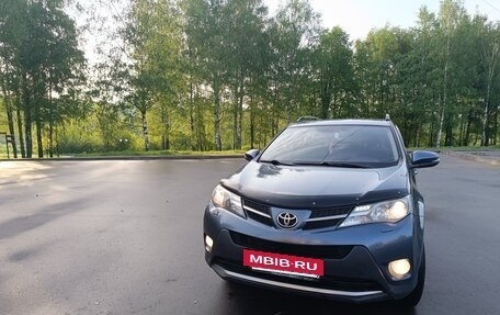 Toyota RAV4, 2013 год, 2 100 000 рублей, 3 фотография