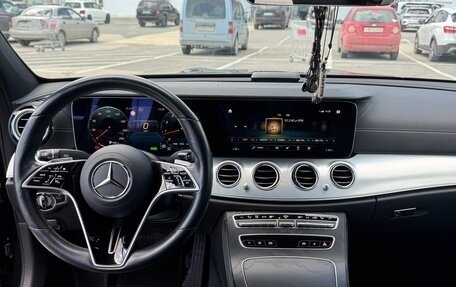 Mercedes-Benz E-Класс, 2021 год, 5 500 000 рублей, 8 фотография
