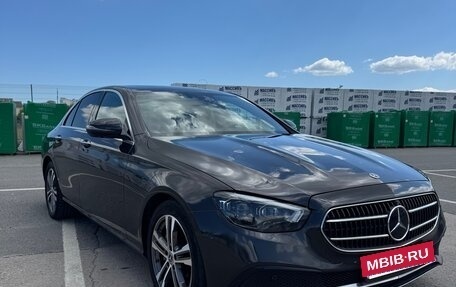 Mercedes-Benz E-Класс, 2021 год, 5 500 000 рублей, 4 фотография