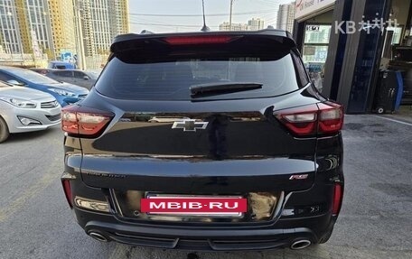 Chevrolet TrailBlazer, 2023 год, 1 500 000 рублей, 4 фотография