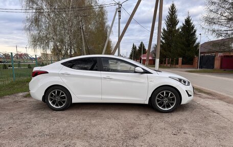Hyundai Elantra V, 2015 год, 920 000 рублей, 5 фотография