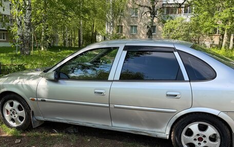 Opel Vectra B рестайлинг, 2000 год, 200 000 рублей, 2 фотография