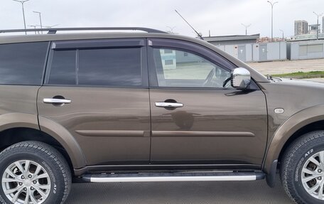 Mitsubishi Pajero Sport II рестайлинг, 2014 год, 2 300 000 рублей, 6 фотография