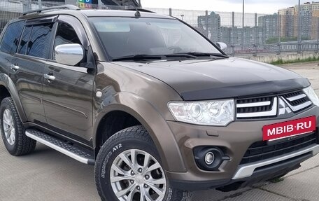 Mitsubishi Pajero Sport II рестайлинг, 2014 год, 2 300 000 рублей, 7 фотография