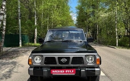 Nissan Patrol, 1994 год, 909 000 рублей, 9 фотография
