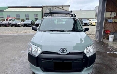 Toyota Probox I, 2022 год, 1 086 000 рублей, 7 фотография