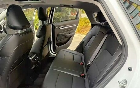 Geely Emgrand, 2022 год, 842 101 рублей, 6 фотография