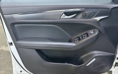 Haval Jolion, 2023 год, 2 099 000 рублей, 12 фотография