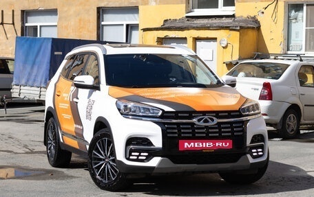 Chery Tiggo 8 I, 2023 год, 1 750 000 рублей, 2 фотография