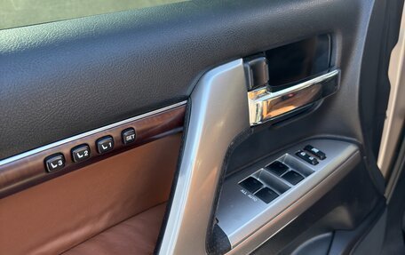 Toyota Land Cruiser 200, 2014 год, 4 000 000 рублей, 11 фотография