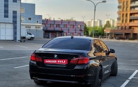 BMW 5 серия, 2013 год, 2 000 000 рублей, 4 фотография