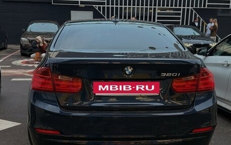 BMW 3 серия, 2013 год, 1 600 000 рублей, 2 фотография