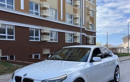 BMW 5 серия, 2008 год, 1 350 000 рублей, 2 фотография
