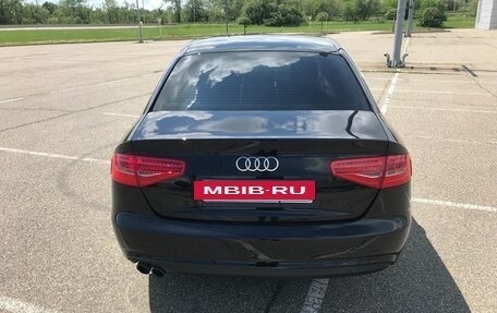 Audi A4, 2015 год, 1 330 000 рублей, 10 фотография