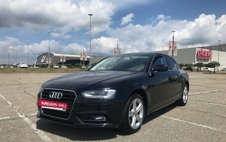 Audi A4, 2015 год, 1 330 000 рублей, 9 фотография