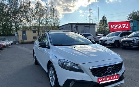 Volvo V40 Cross Country I, 2014 год, 1 049 000 рублей, 3 фотография