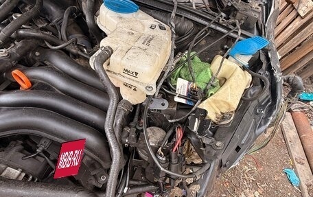Audi A4, 2006 год, 300 000 рублей, 24 фотография