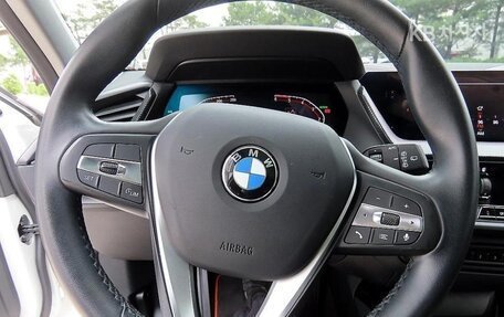 BMW 1 серия, 2023 год, 2 200 000 рублей, 6 фотография