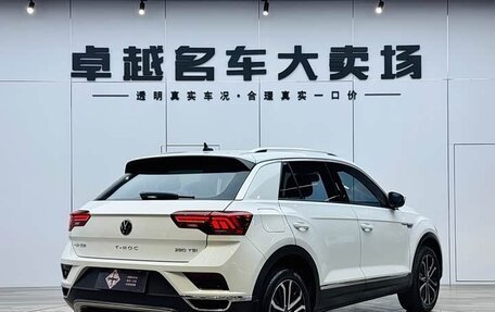 Volkswagen T-Roc I, 2021 год, 1 440 000 рублей, 7 фотография