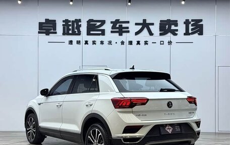 Volkswagen T-Roc I, 2021 год, 1 440 000 рублей, 5 фотография