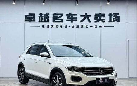 Volkswagen T-Roc I, 2021 год, 1 440 000 рублей, 3 фотография