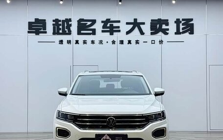 Volkswagen T-Roc I, 2021 год, 1 440 000 рублей, 2 фотография