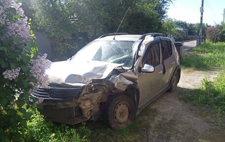 Renault Sandero I, 2011 год, 200 000 рублей, 1 фотография