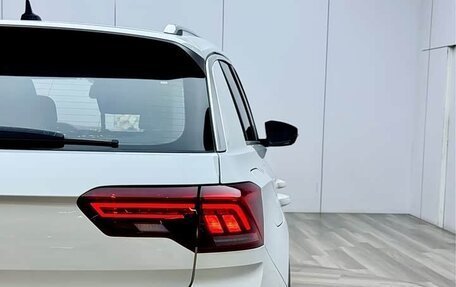 Volkswagen T-Roc I, 2021 год, 1 440 000 рублей, 24 фотография