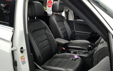 Volkswagen Tiguan II, 2020 год, 2 190 007 рублей, 7 фотография