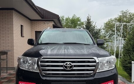 Toyota Land Cruiser 200, 2011 год, 4 000 000 рублей, 2 фотография