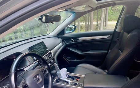 Honda Accord IX рестайлинг, 2020 год, 2 900 000 рублей, 13 фотография