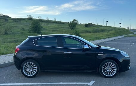 Alfa Romeo Giulietta, 2010 год, 1 250 000 рублей, 10 фотография