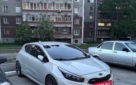 KIA cee'd GT II, 2014 год, 1 200 000 рублей, 7 фотография