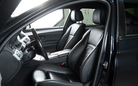 BMW 5 серия, 2013 год, 2 500 000 рублей, 10 фотография