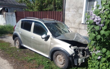 Renault Sandero I, 2011 год, 200 000 рублей, 2 фотография