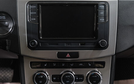 Volkswagen Passat B7, 2012 год, 1 409 000 рублей, 24 фотография