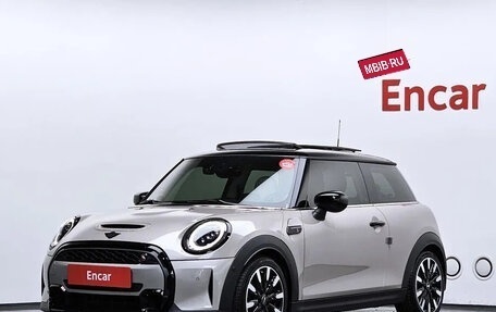 MINI Hatch, 2022 год, 2 310 222 рублей, 1 фотография