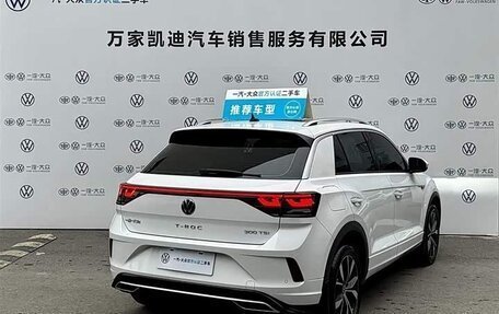 Volkswagen T-Roc I, 2025 год, 2 050 000 рублей, 6 фотография
