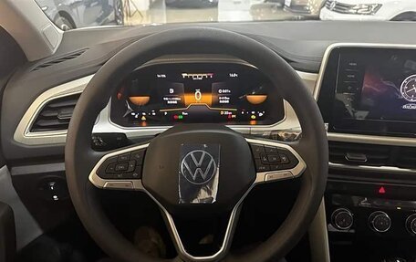 Volkswagen T-Roc I, 2025 год, 2 050 000 рублей, 8 фотография