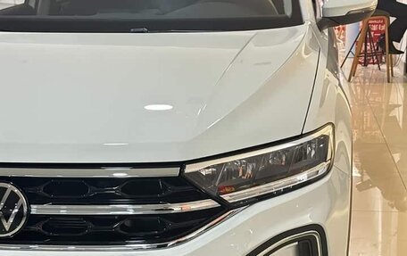 Volkswagen T-Roc I, 2025 год, 2 050 000 рублей, 14 фотография