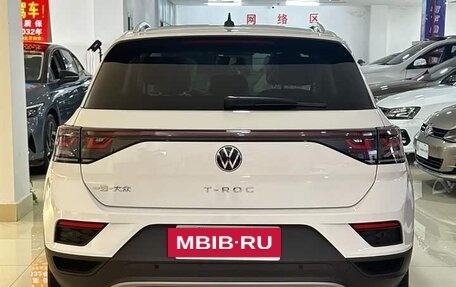 Volkswagen T-Roc I, 2025 год, 2 050 000 рублей, 17 фотография