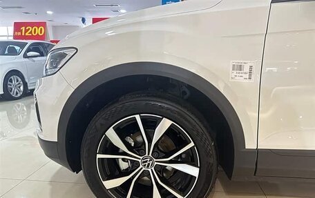 Volkswagen T-Roc I, 2025 год, 2 050 000 рублей, 32 фотография
