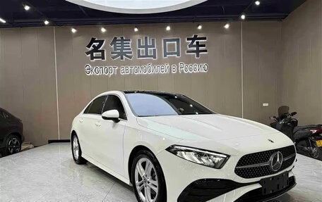 Mercedes-Benz A-Класс, 2023 год, 1 450 001 рублей, 3 фотография