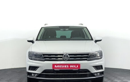 Volkswagen Tiguan II, 2016 год, 2 477 000 рублей, 2 фотография
