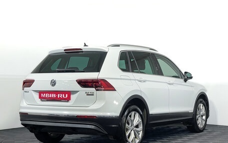Volkswagen Tiguan II, 2016 год, 2 477 000 рублей, 5 фотография