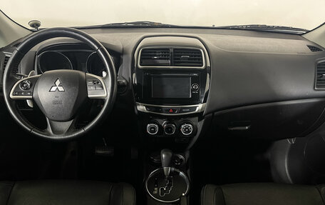 Mitsubishi ASX I рестайлинг, 2014 год, 1 397 000 рублей, 13 фотография