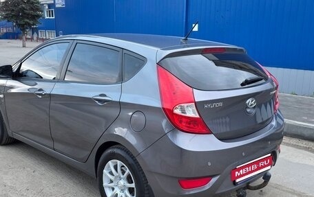 Hyundai Solaris II рестайлинг, 2013 год, 660 000 рублей, 8 фотография