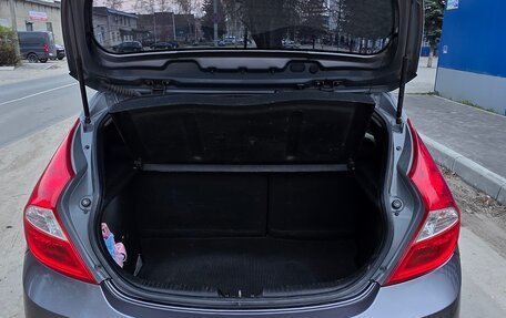 Hyundai Solaris II рестайлинг, 2013 год, 660 000 рублей, 10 фотография