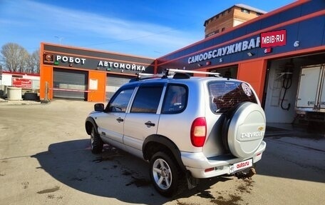 Chevrolet Niva I рестайлинг, 2004 год, 259 000 рублей, 4 фотография