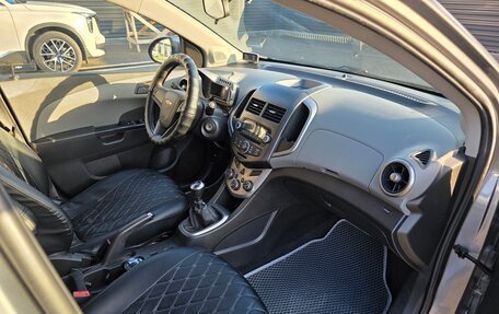 Chevrolet Aveo III, 2014 год, 710 000 рублей, 9 фотография